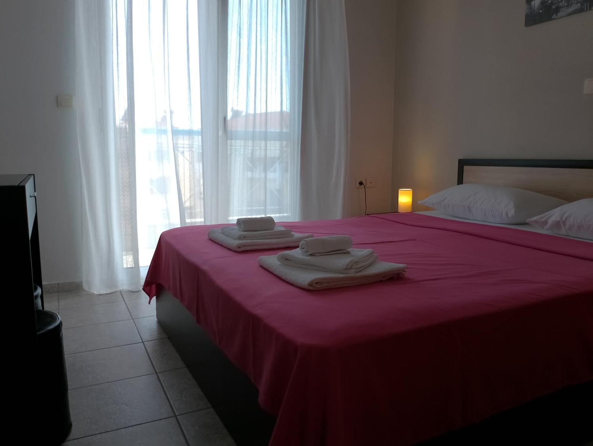 Sea And Sky Apartment Néa Péramos Pokoj fotografie